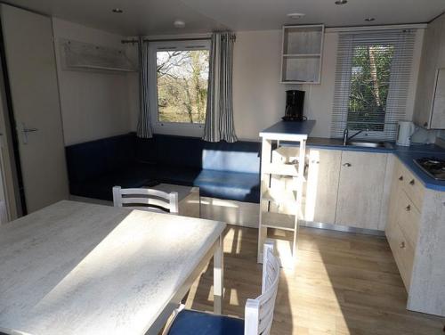 Flower Camping Les Étangs Mina*** - Mobil home Premium 35m² (3 bedrooms) - Photo 3