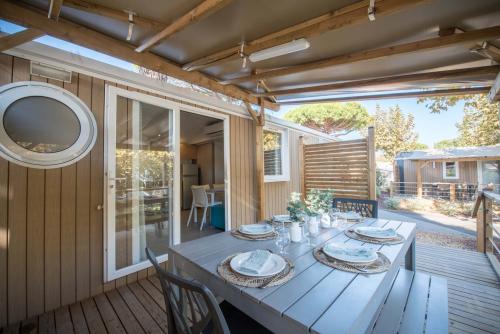Camping des Mûres - Mobil-home Comfort Plus Vineyards-side - Photo 2