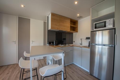 Camping des Mûres - Mobile home Premium Plus Vineyard-side - Photo 4
