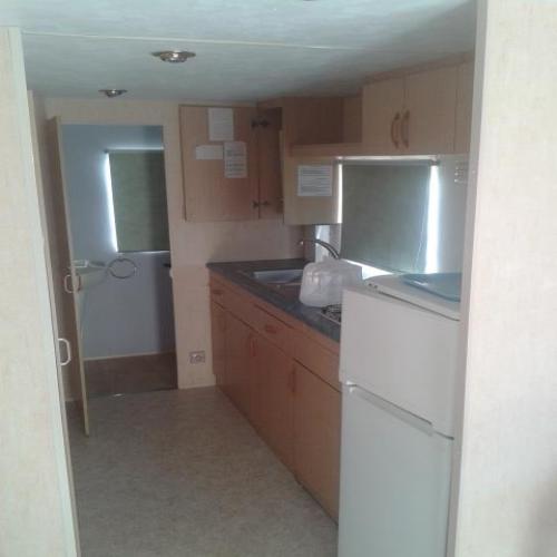 Camping du Chêne Vert - Mobile home Rétro 38m² sheltered terrace 2 bedrooms - Photo 4