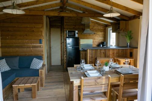 Camping Le Plô - Eco-Lodge VIP 32m², 2 Bedrooms, 1 Bathroom (beds made on arrival, no extra charge) - Photo 3