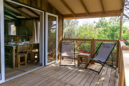 Camping Le Plô - Eco-Lodge VIP 32m², 2 Bedrooms, 1 Bathroom (beds made on arrival, no extra charge) - Photo 1