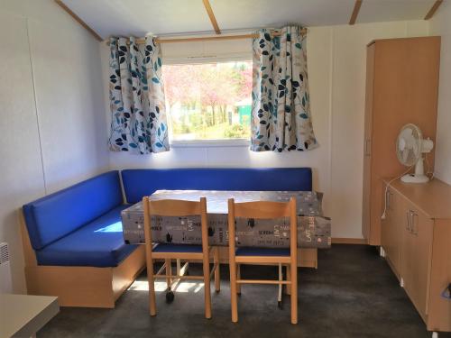 Camping Les Pommiers d'Aiguelèze - Mobile home IRM 2 bedrooms - 28 m² - Photo 2
