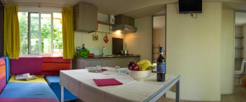 Camping Barco Reale - Mobilhome Ciclamino 32m² - Photo 2