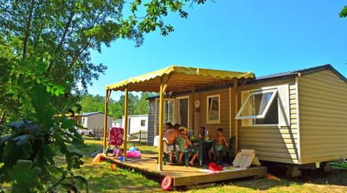Flower Camping La Clairière - Les Cottages : Mobil-home Confort + 3 bedrooms - Photo 1