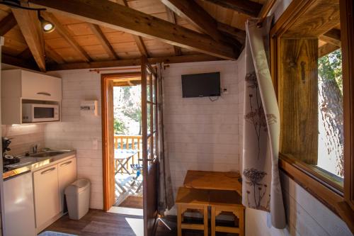 Camping Landes Azur - Cabane pilotis - Photo 2