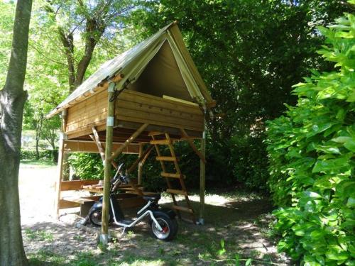 Camping Le Mouretou - Cabin Bivouac - Photo 3