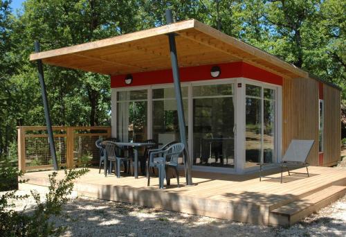 Camping LA TRUFFIERE à Saint Cirq La...