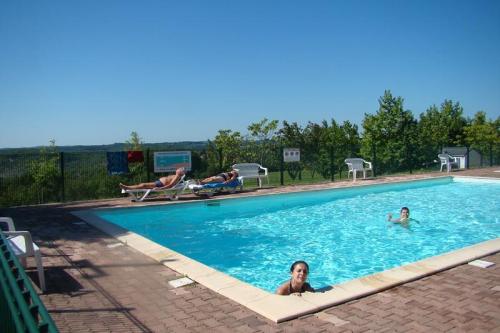 Camping LES GRAVES