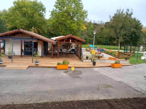 Camping L'Ile aux Mille Charmes