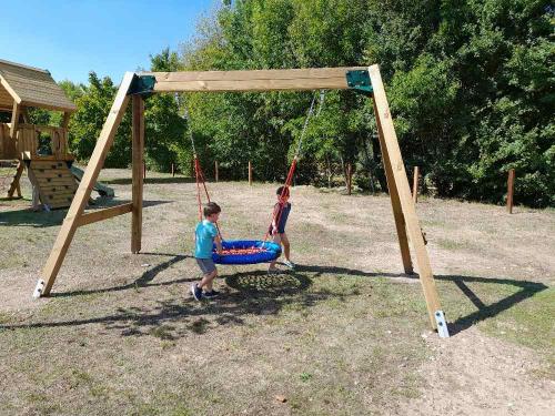 Camping L'Ile aux Mille Charmes