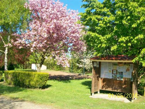 Camping LE PONT ROUGE ET LES VIGNES