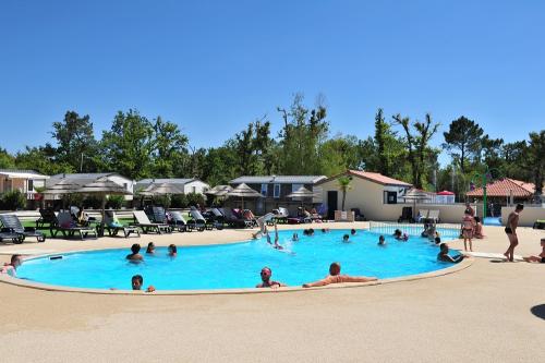 Camping Paradis Le Tastesoule