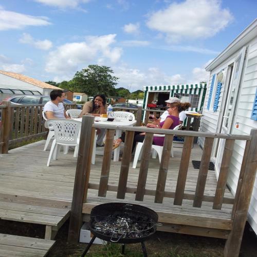 Camping Paradis DOMAINE DE BELLEVUE