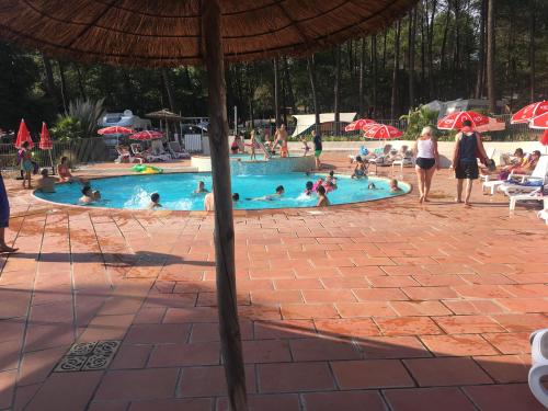 Camping La Simioune en Provence