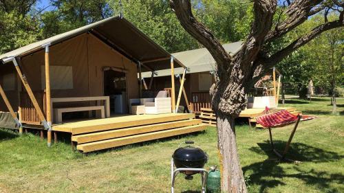 Ardèche Camping by Villatent