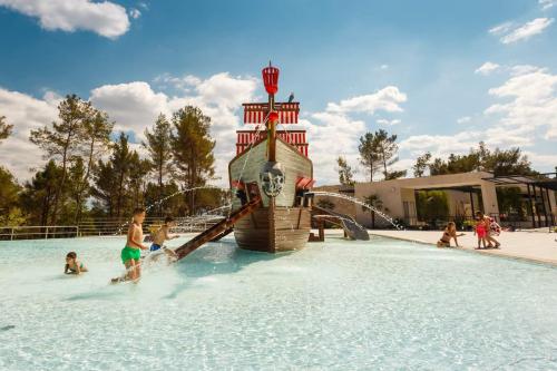 Santa Marina Boutique Camping