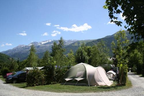Camping Koawa Château de Rochetaillé...