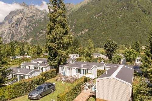 Camping Koawa Château de Rochetaillé...