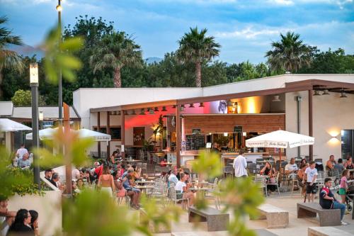 Camping Les Marsouins