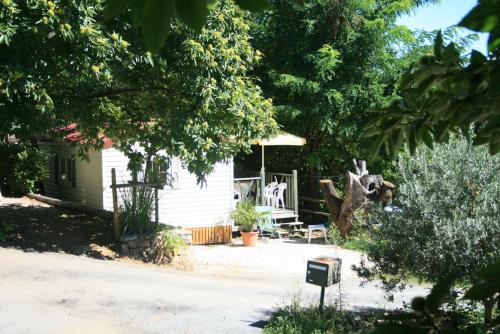 CAMPING LES CHATAIGNIERS