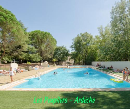 Camping les Peupliers