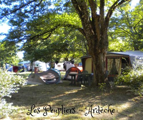 Camping les Peupliers