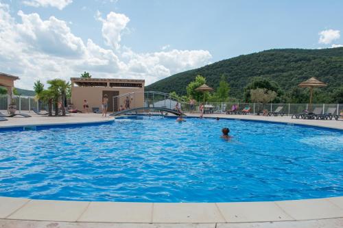 Camping Le Sous-Bois Ardèche