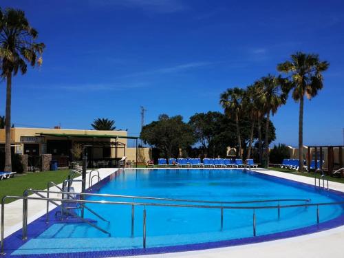 Camping Los Escullos
