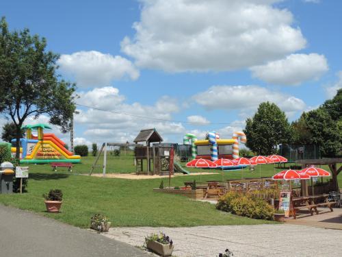 Camping Le Bois Fleuri