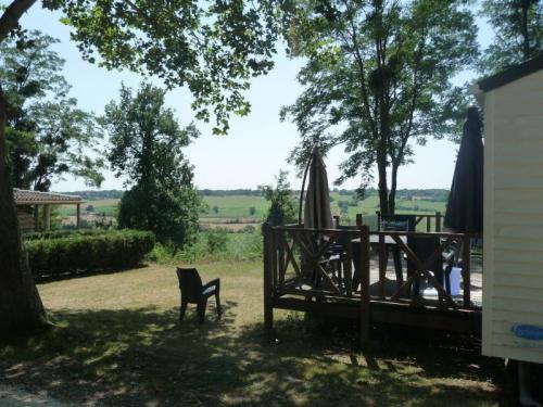 Le Domaine du CASTEX - Camping & Héb...