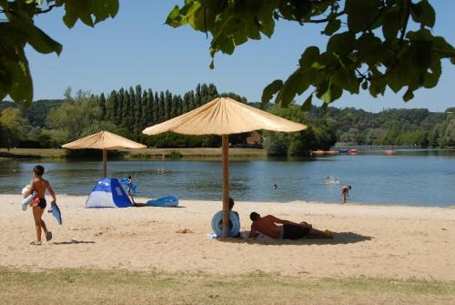 Camping du Lac des Varennes