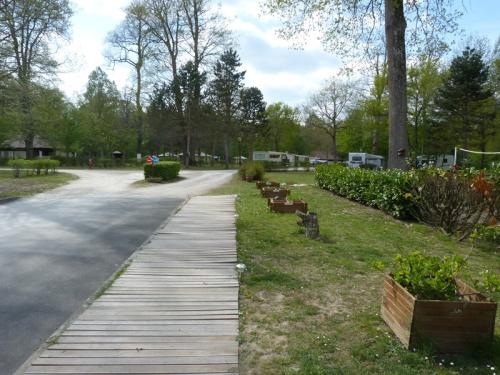 Camping Seasonova Etang de la Vallée
