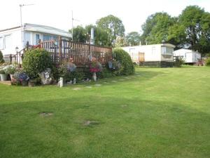 Image of Trefach Caravan Park and Country Clu...