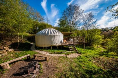 Cotswold Yurts