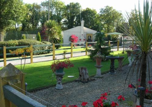 Little Wood Caravan Park