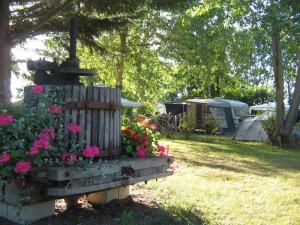Image of Camping Couleurs du Monde