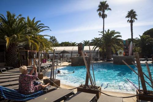 Camping-Village le Floride & l'Embou...