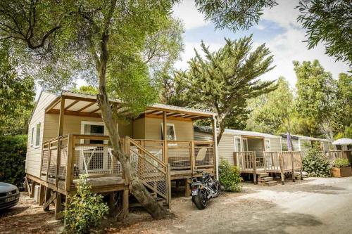 Camping-Village le Floride & l'Embou...