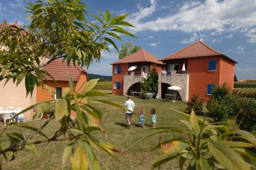 Domaine de Claire Rive - Terres de F...
