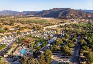 Flying Flags RV Resort & Campground