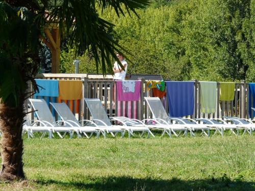 Camping Le Port de Lacombe