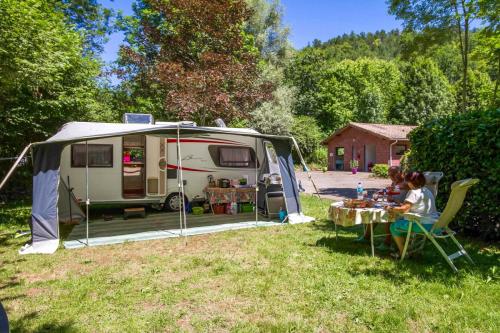 Flower Camping l'Arize