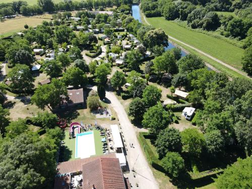 Flower Camping LES MIJEANNES
