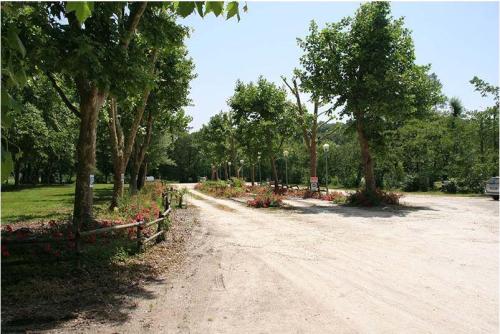 Domaine du Lac de Neguenou