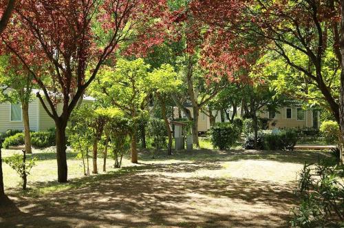 Camping Le Rebau