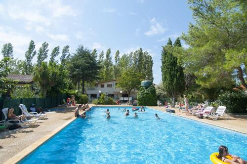 Camping Le Rebau
