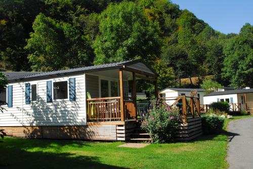 Flower Camping PYRENEES NATURA