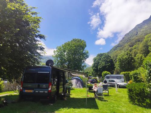 Flower Camping PYRENEES NATURA