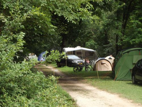 Village Camping LES VIGNES